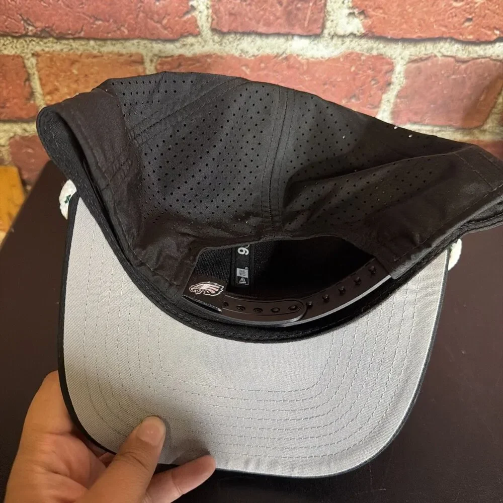 Philadelphia Eagles New Era 9Seventy Black Rop Snapback Hat